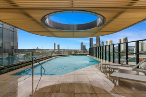 Southbank 1-Bed Resort with Study, Pool and Gym